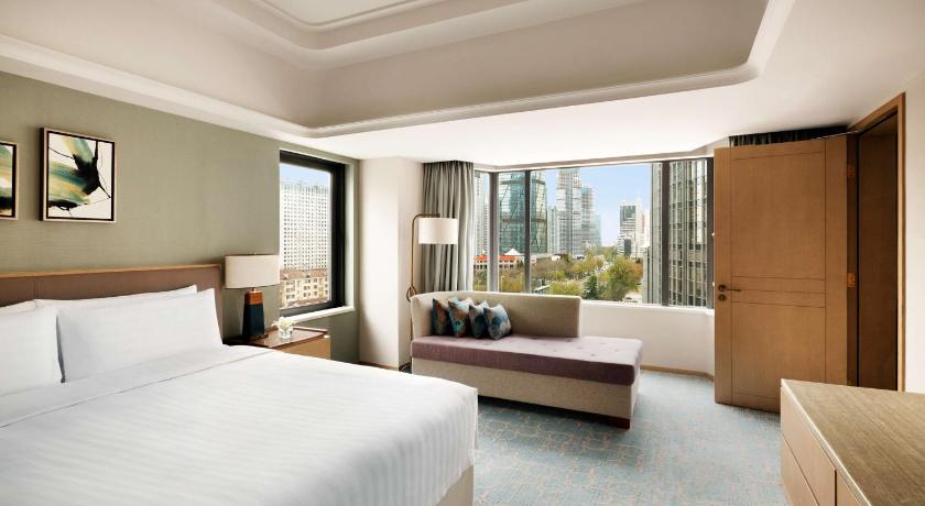 Image of Executive King Suite - City Wing 0