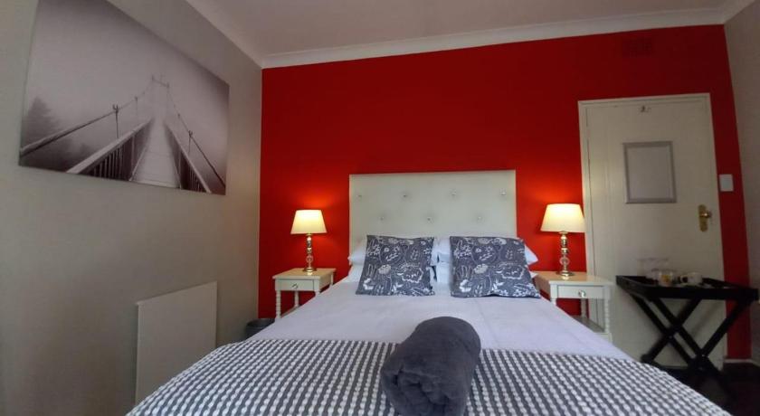 Flutterby Guesthouse — Hotel in Potchefstroom