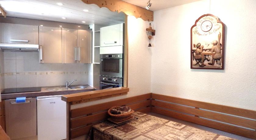 Image of One-Bedroom Apartment 9