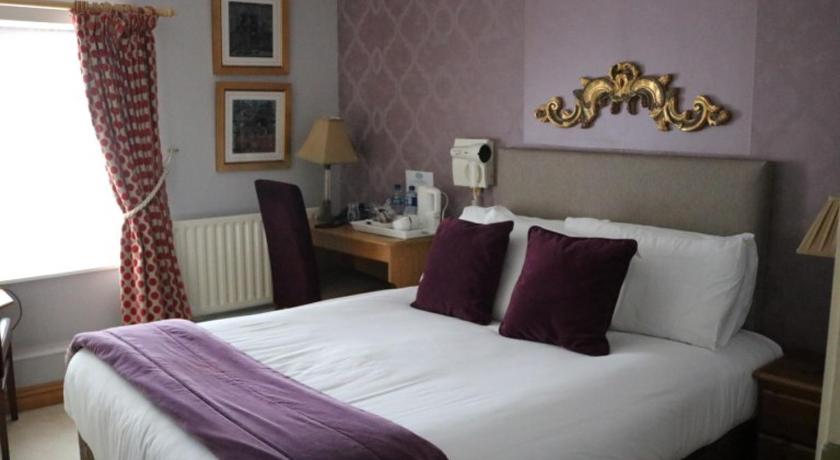New Park Hotel Athenry