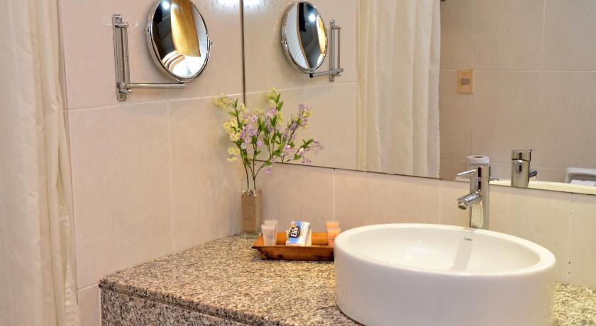 Armon Suites Hotel photo