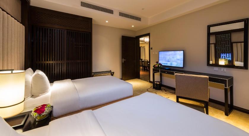 صورة جناح بـ 3 غرف نوم. (3 Bedroom Suite) 6