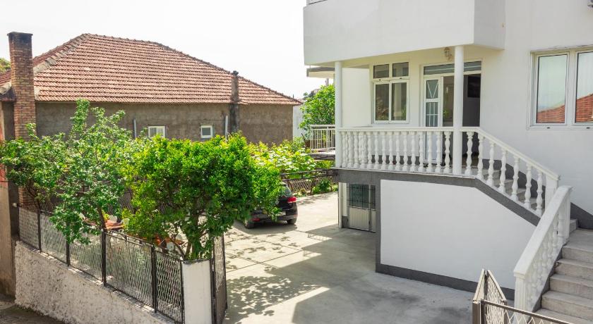 Rooms Molabeciri — Hotel in Ulcinj