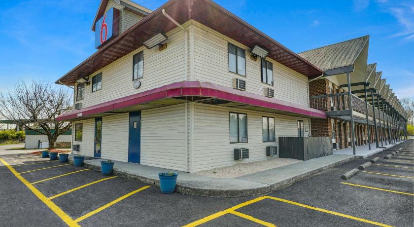 Motel 6 Carlisle, PA - Cumberland Valley