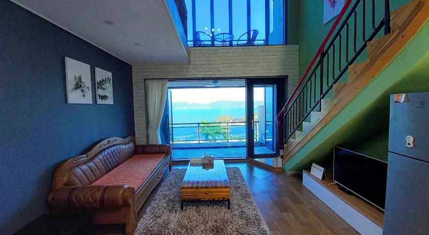 Medi Pension — Hotel in Yeosu-si