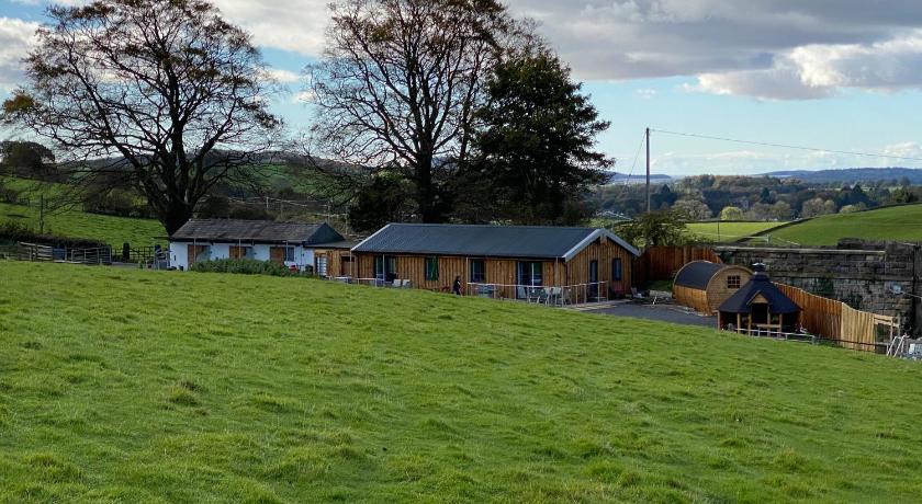 Newlands Farm Stables - image 2