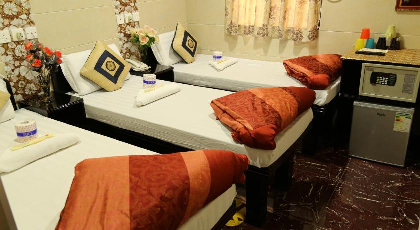 รูปของห้องพักสำหรับสามท่าน (เตียงเดี่ยว 3 เตียง) (Triple Room (3 single Beds)) 8