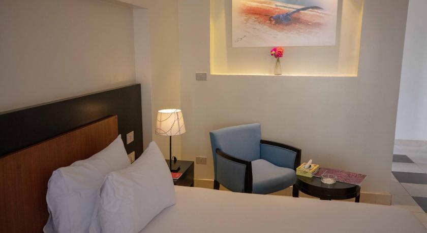 Mousa Coast Hotel & Spa photo