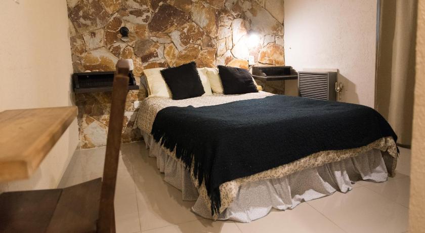 Image of Double Room with Private Bathroom 5