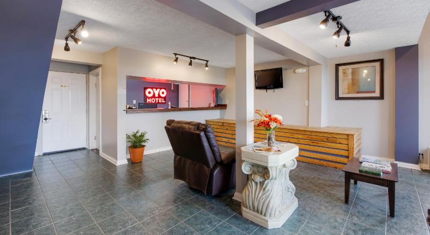 OYO Hotel Mt. Vernon - Renfro Valley/I-75 photo