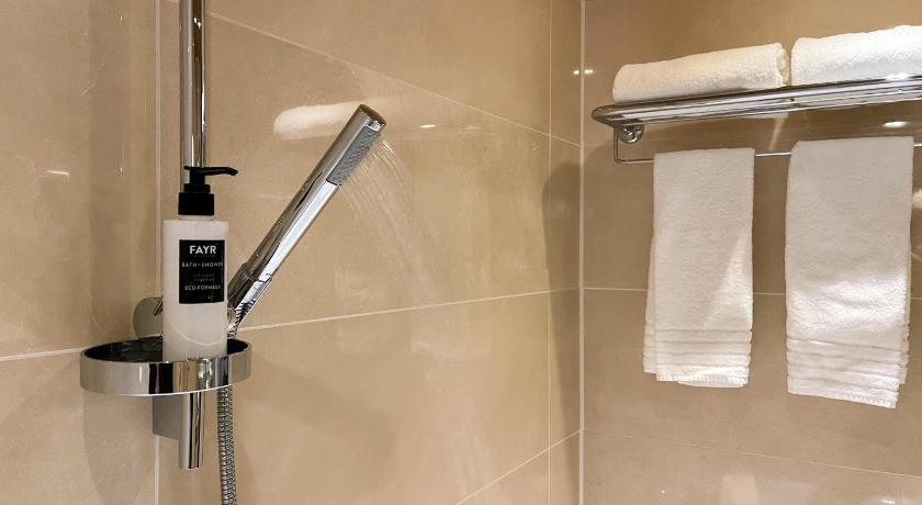 Gambar Bilik Deluxe Twin (Deluxe Twin Room) 3