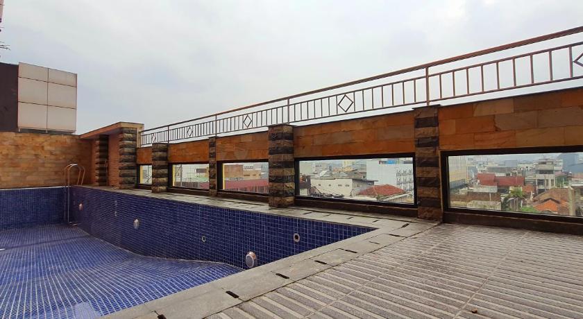 Daily Inn Hotel Bandung photo