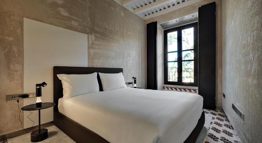 The Rooms of Rome - Palazzo Rhinoceros | Designed by Jean Nouvel |