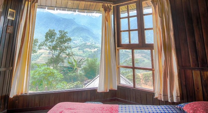 Ảnh của Phòng Giường Đôi Với Phòng Tắm Chung (Double Room with Shared Bathroom) 2