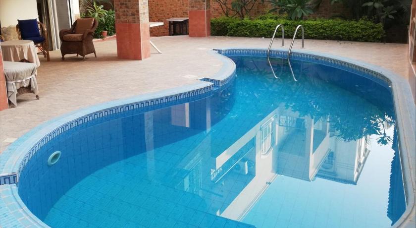 Hidden Gem with pool access in New cairo