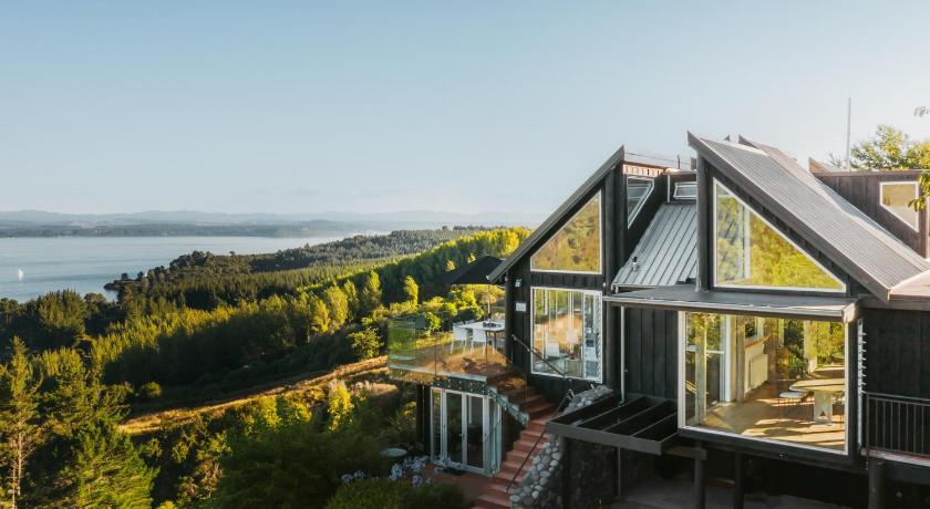 Acacia Cliffs Lodge photo