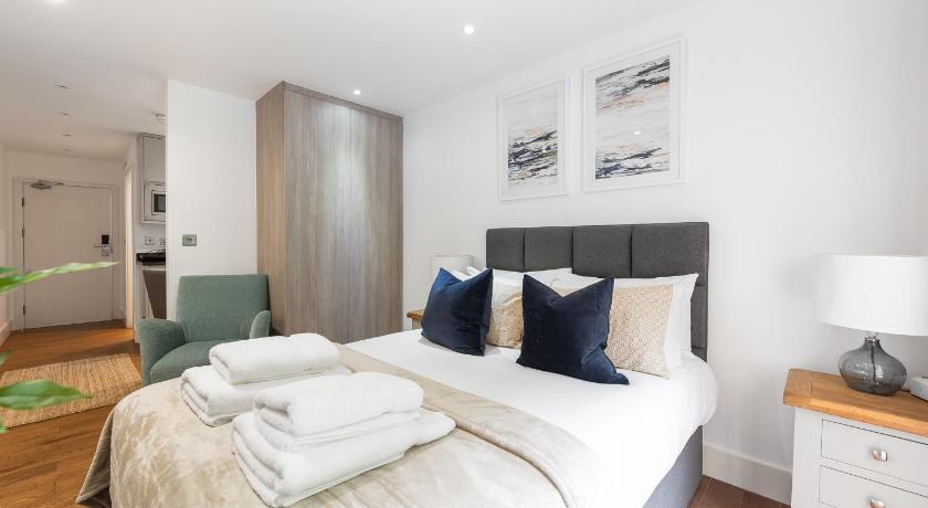 Bayswater by CAPITAL photo