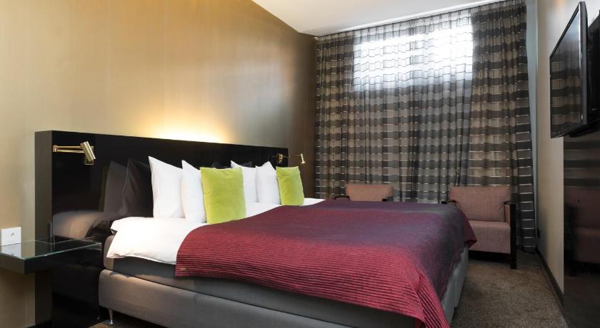 Image of Junior Suite 0
