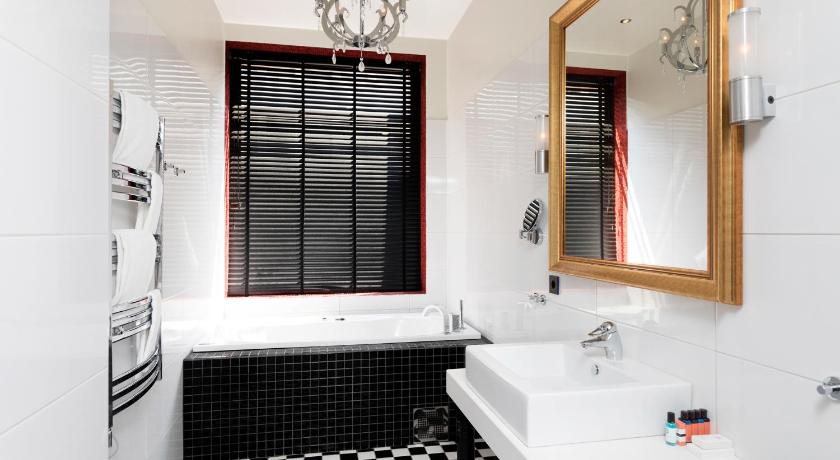 Image of Junior Suite 2