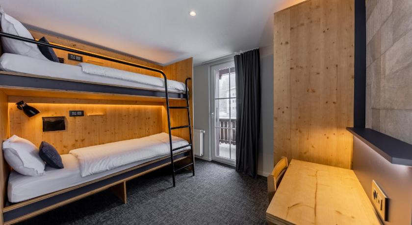 Villars Lodge photo