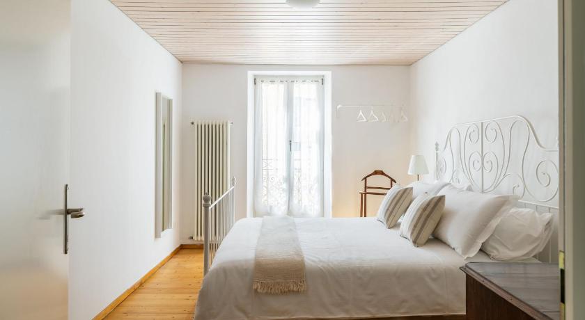 Rose Apartment Lugano — Hotel in Lugano