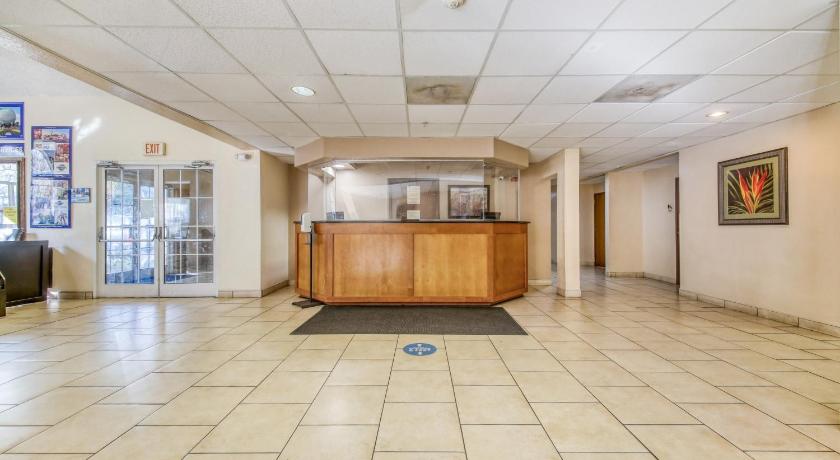Baymont by Wyndham Orlando/International Dr/Universal Blvd photo