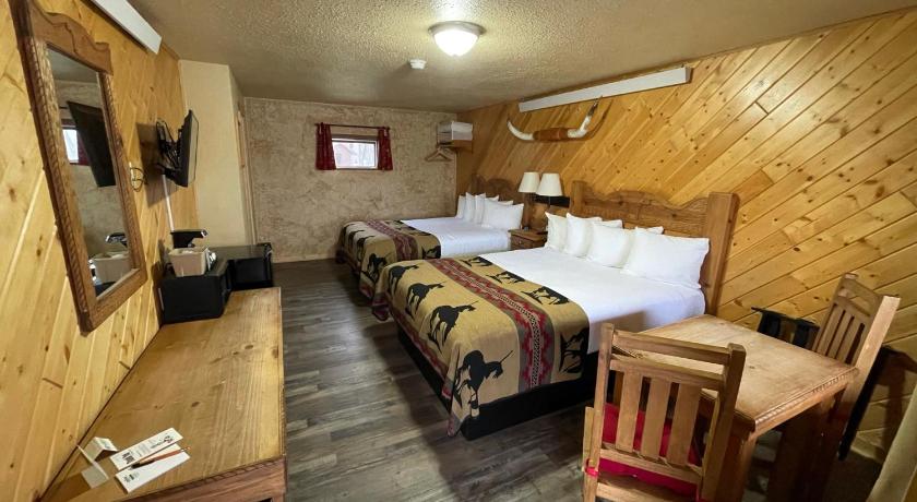 The Longhorn Ranch Lodge & RV Resort photo
