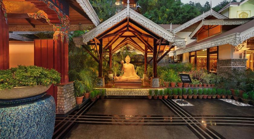 Mayfair Spa Resort & Casino - image 6