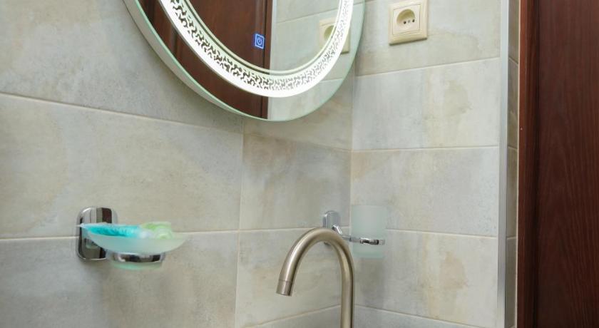 Hotel Fleur Yerevan photo