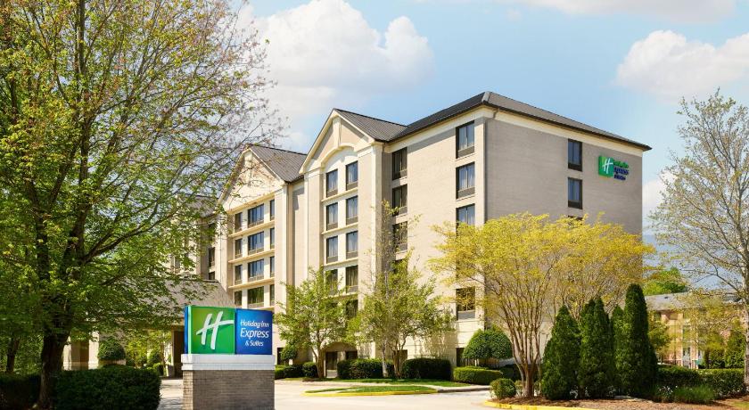 Holiday Inn Express & Suites Alpharetta