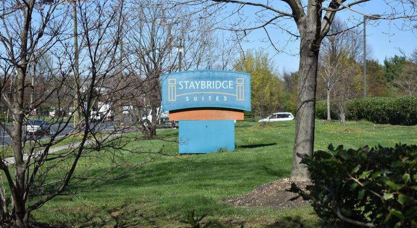 Staybridge Suites Cranbury - South Brunswick