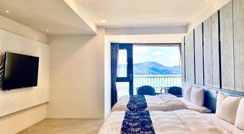 明月湖景四人房(高樓層) (Lake View Quad Room - High Floor)圖片 3