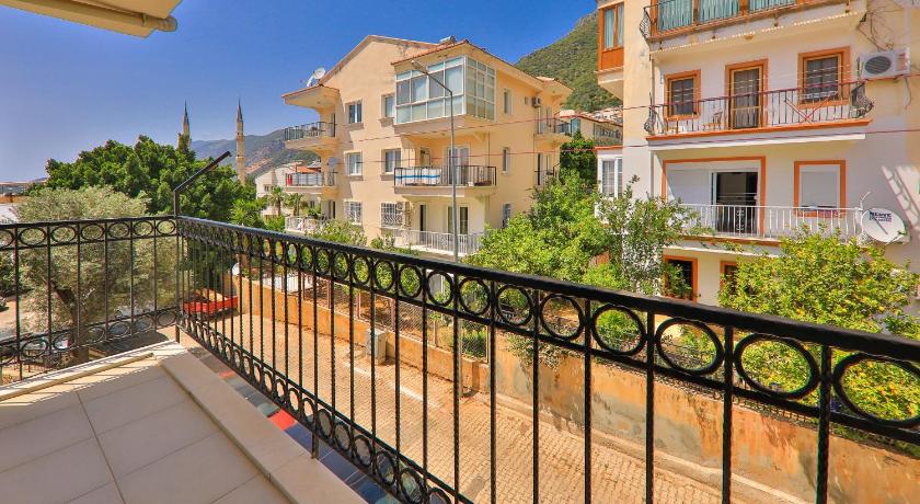 Duygu Apart - image 26