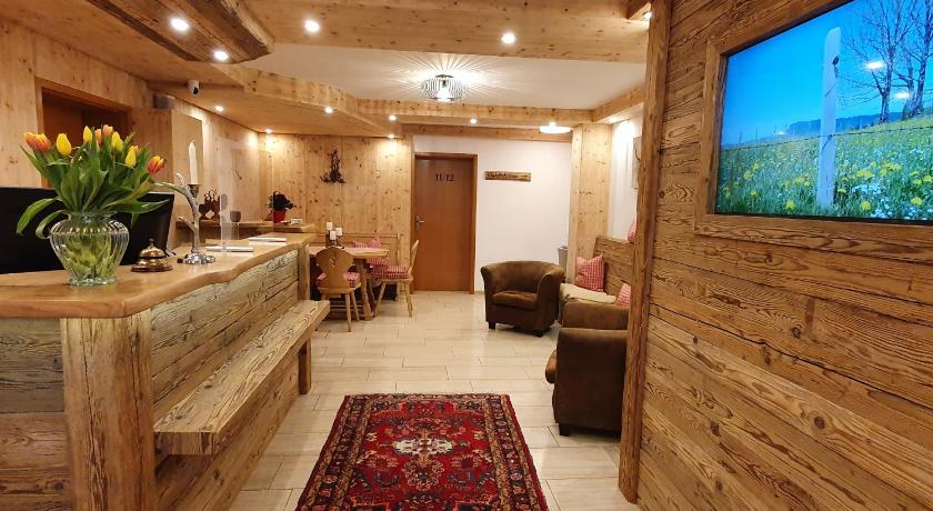 Hotel Oberwirt Wangen photo