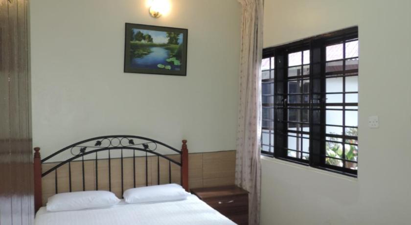 Image of Double Room with shared bathroom room 0