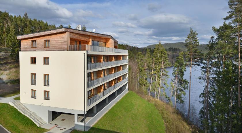 Element Lakeside Apartments — Hotel in Lipno nad Vltavou