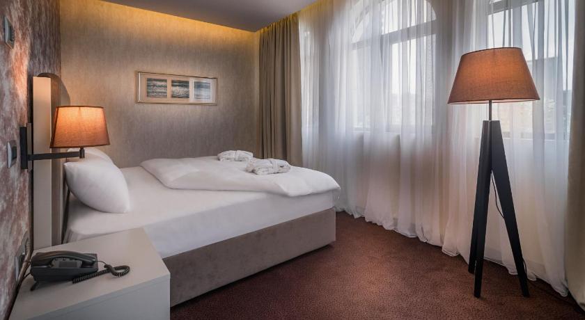 The Grand Gloria Hotel photo