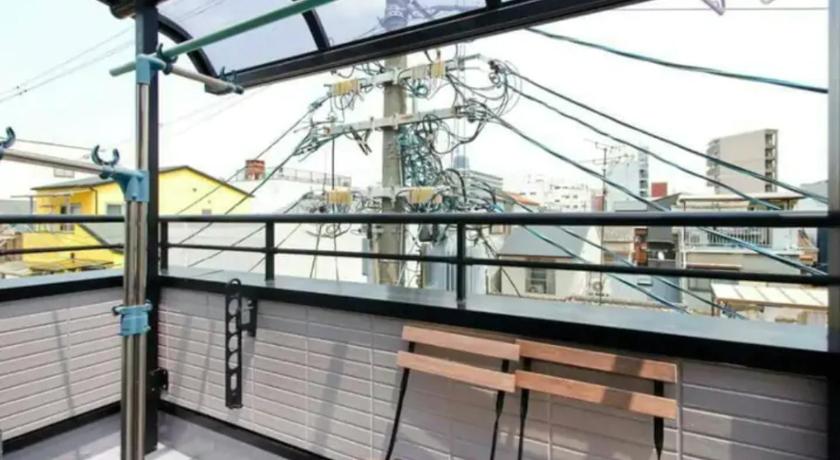 鶴橋本館 photo