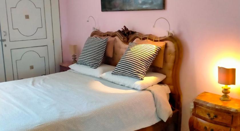 Image of Deluxe Double Room with Sea View 6