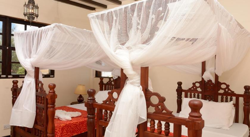 รูปของวิลลาแบบสามห้องนอน (Three-Bedroom Villa) 0