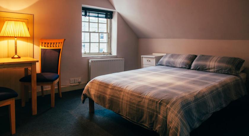 Dundee Backpackers Hostel photo