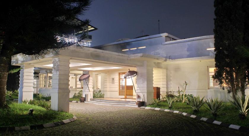 Casa D' Ladera Hotel, Bandung | 2021 Updated Prices, Deals