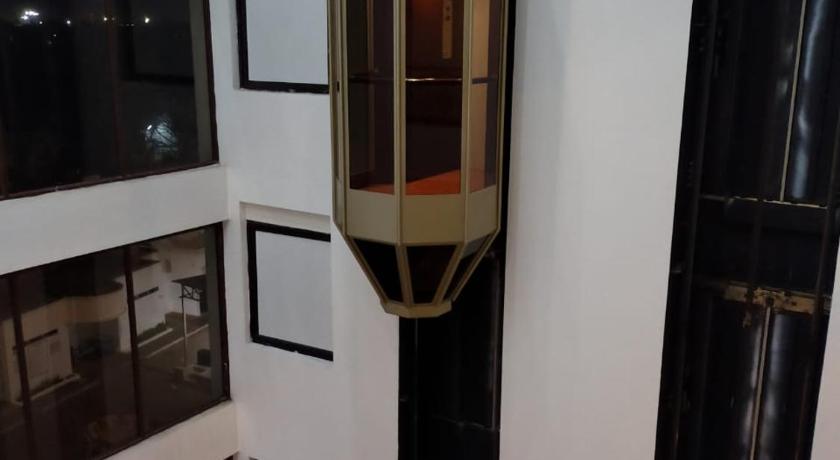 SRM Hotel - Tiruchirappalli