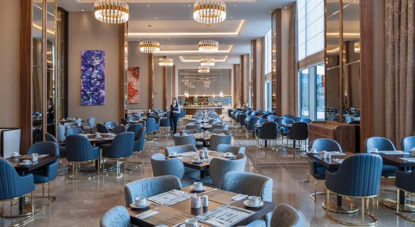 Elite World Asia Hotel - image 5