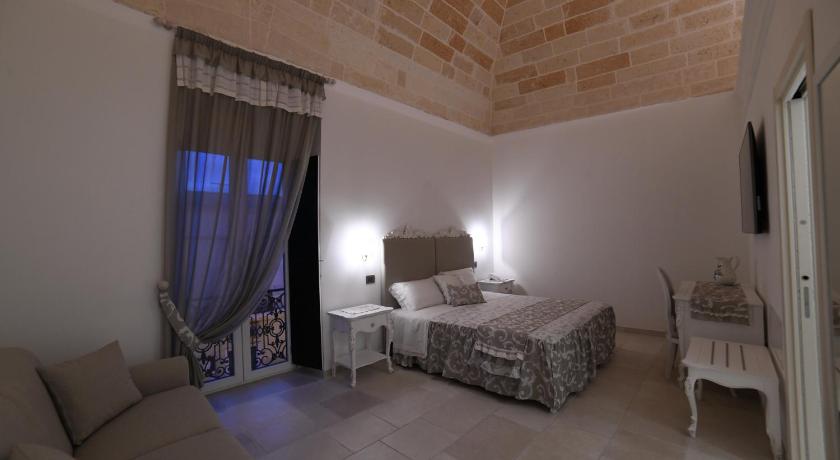 PLAZACARRISI HOTEL & SPA