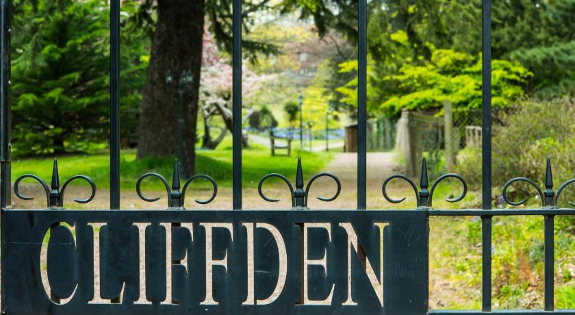 Cliffden Hotel