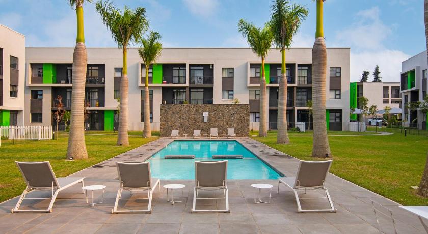 Ballito Groves 1006 by HostAgents photo