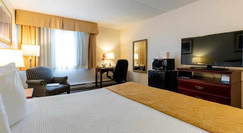 Travelodge by Wyndham Ottawa East