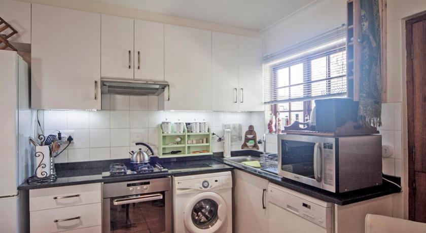 Önellátó villaház (Self-Catering Cottage) fotója 1