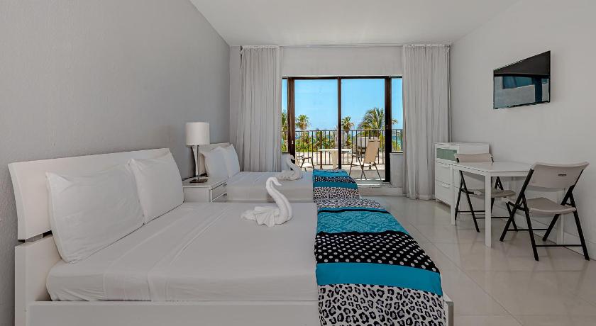 Immagine di Monolocale con Balcone (Studio with Balcony) 0